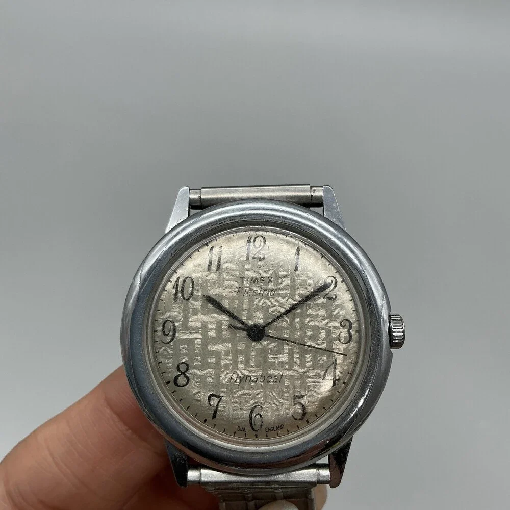 Vintage 1975 Timex Electric Dynabeat Mens Watch 37mm Champagne Dial Stretch Band